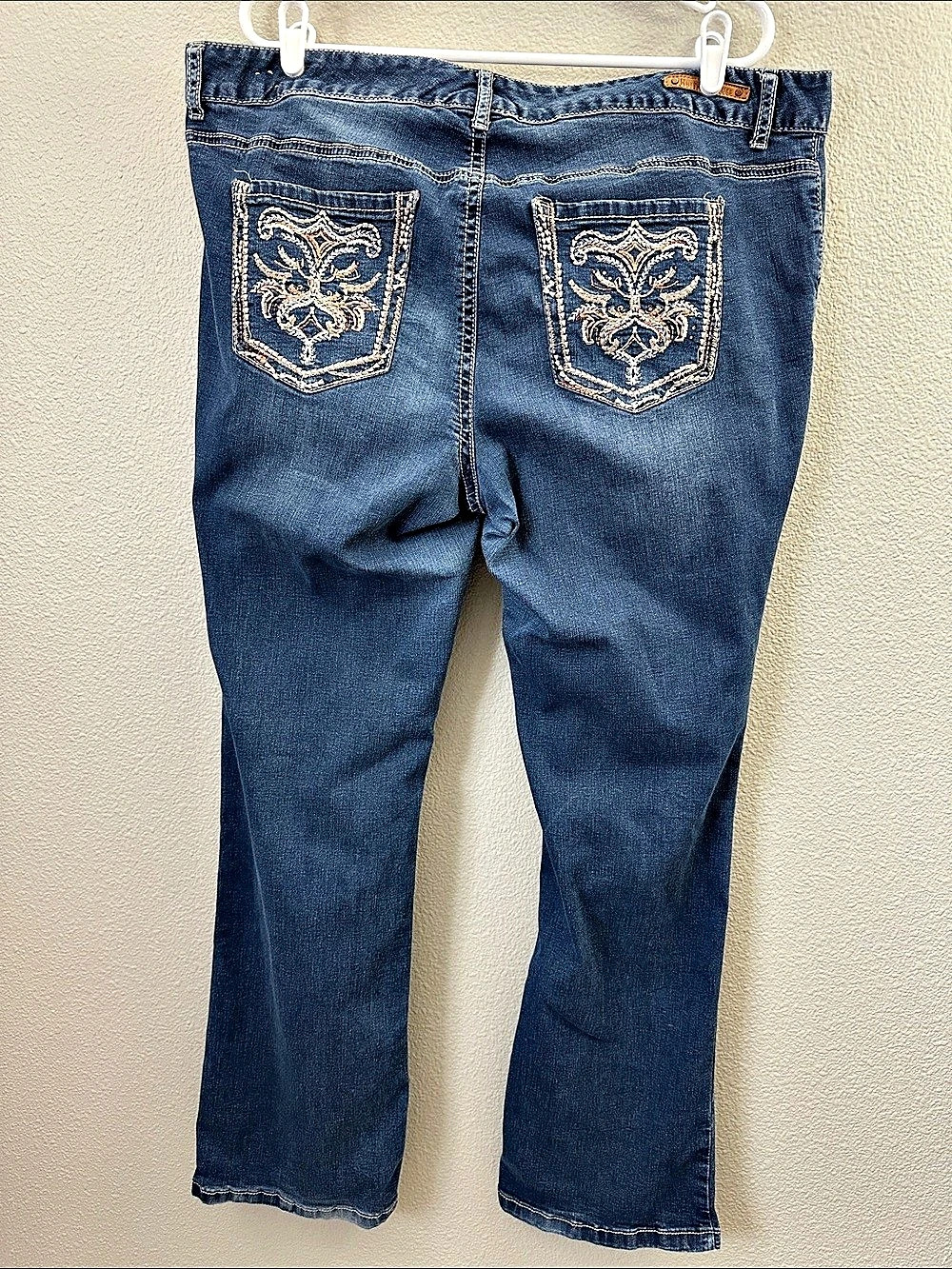 Women Blue Jeans size 20 Rhythm in Blues Strech Jeans Embroidered 5 Pockets - Picture 2 of 13